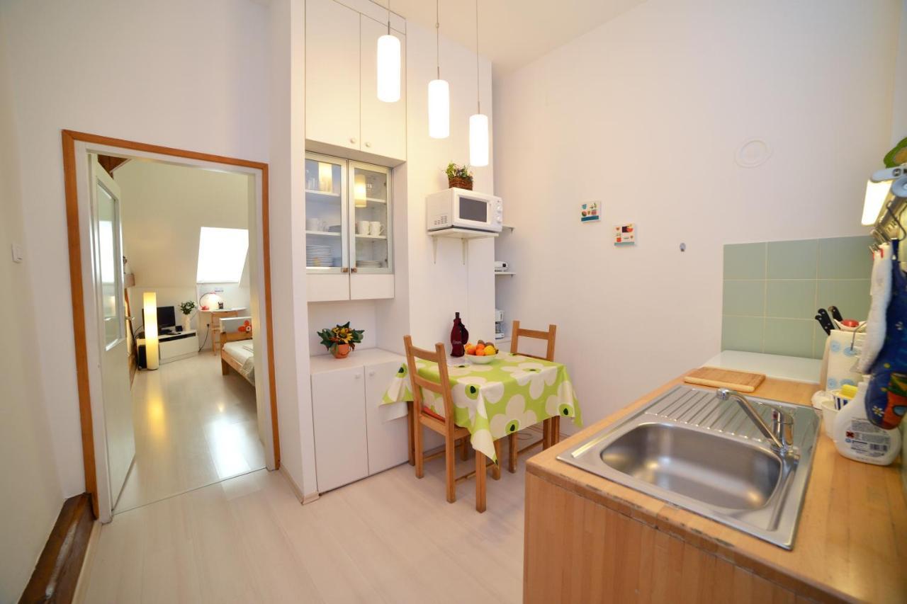 Studio Apartment White 자그레브 외부 사진